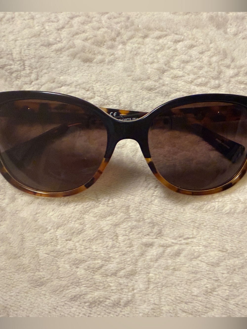 Coach Tortoiseshell Cat-Eye Sunglasses - Brown/Black